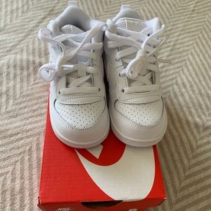 **NIB** Nike Borough high-tops - White - Sz 7c